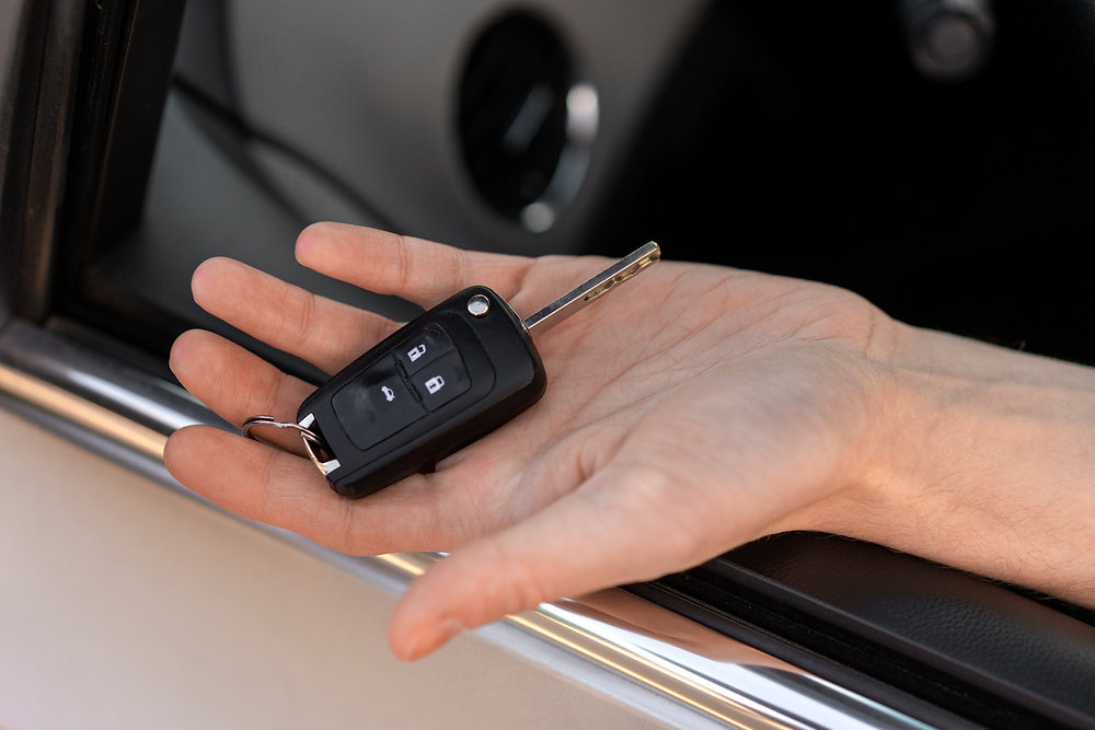 Transponder Vs. Traditional Car Keys