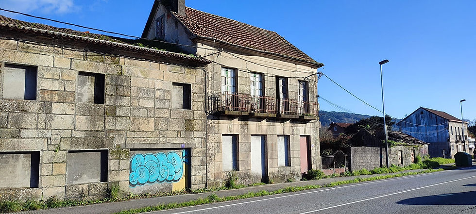 Miniatura: Casa para restaurar en Carballeira, Salcedo