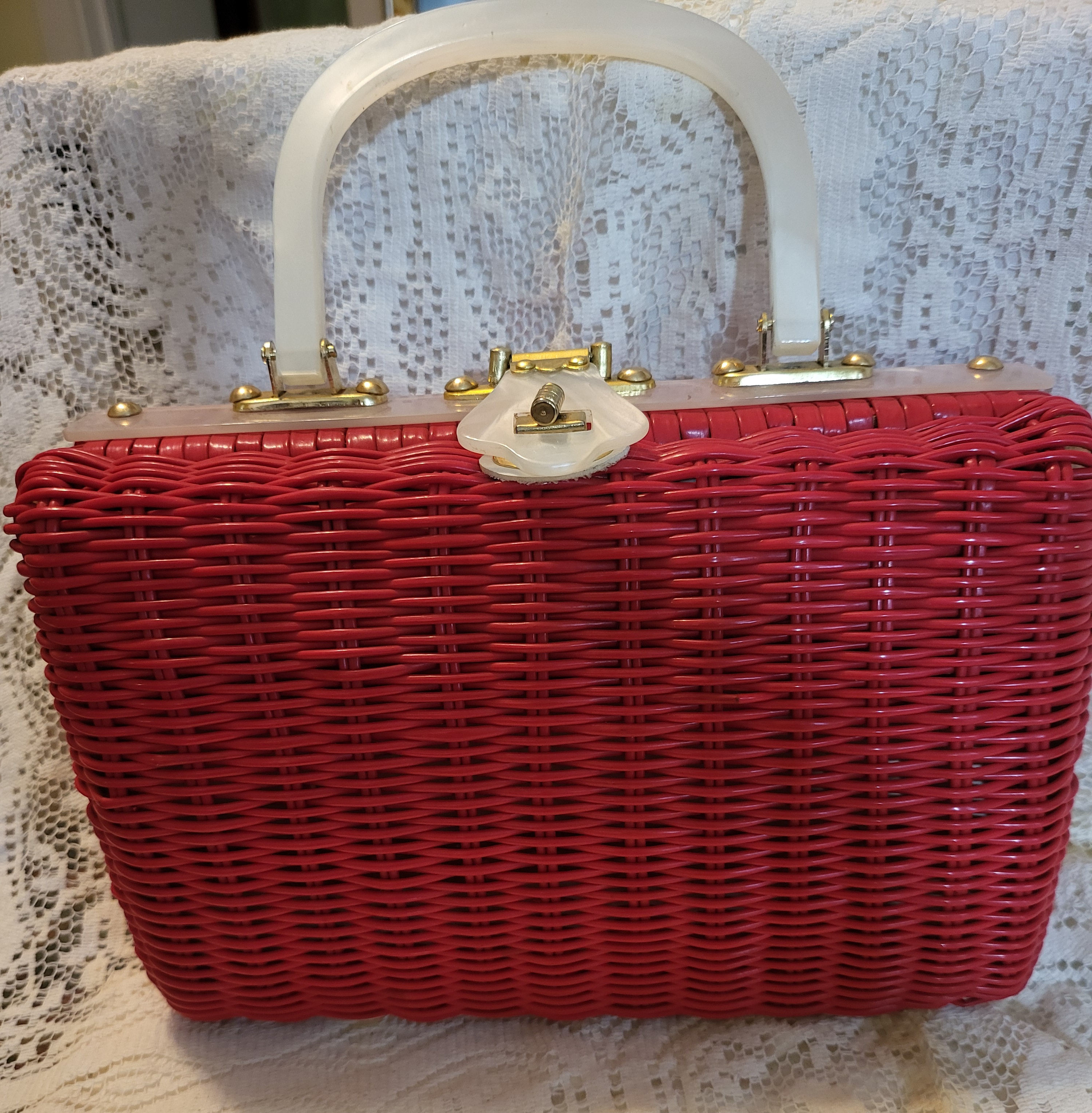 Vintage Red Coated Wicker Handbag w/ Lucite Pearlized Handles