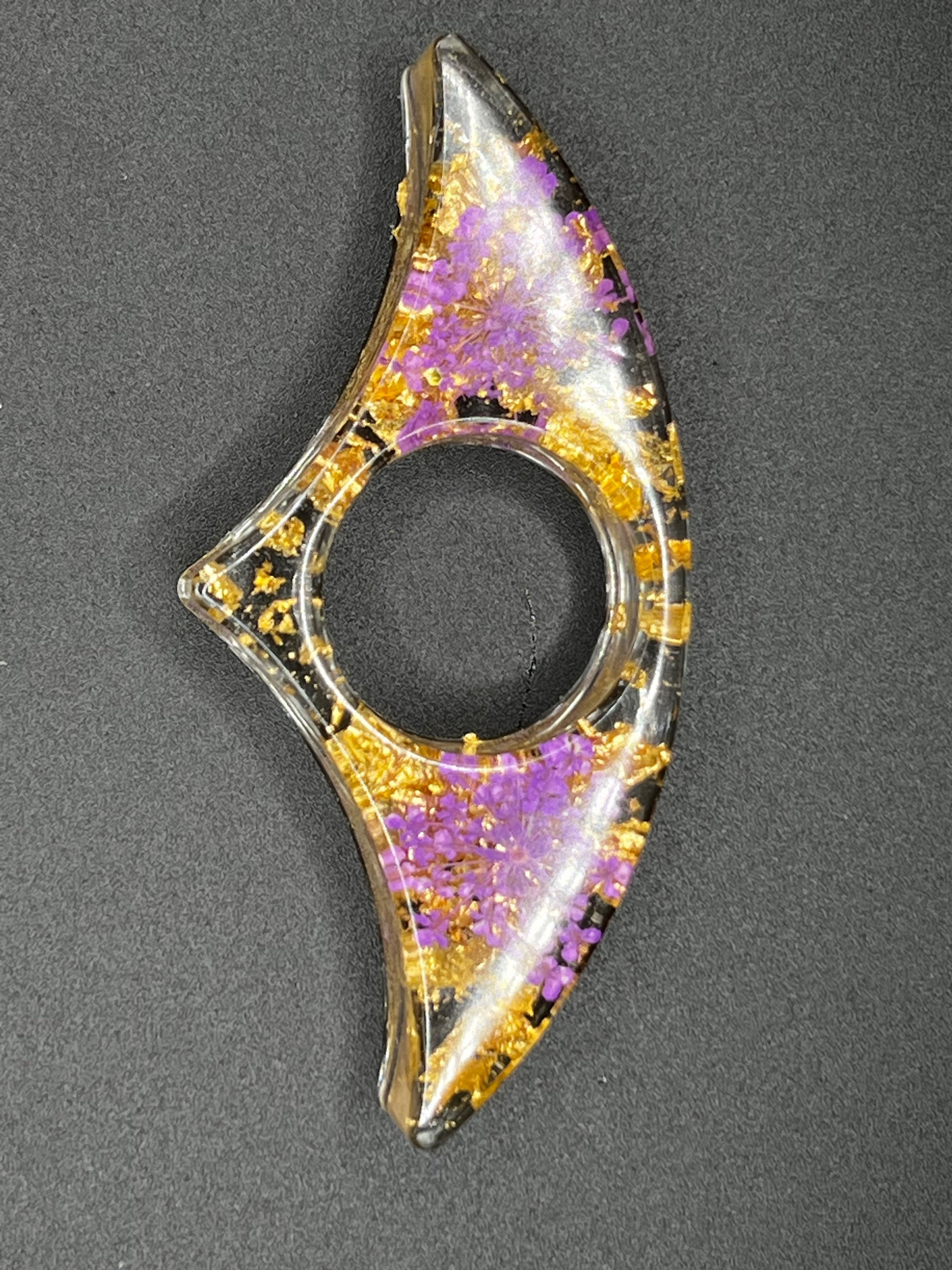 Easdale sand page holders