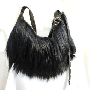 Mezzaluna Capra blue