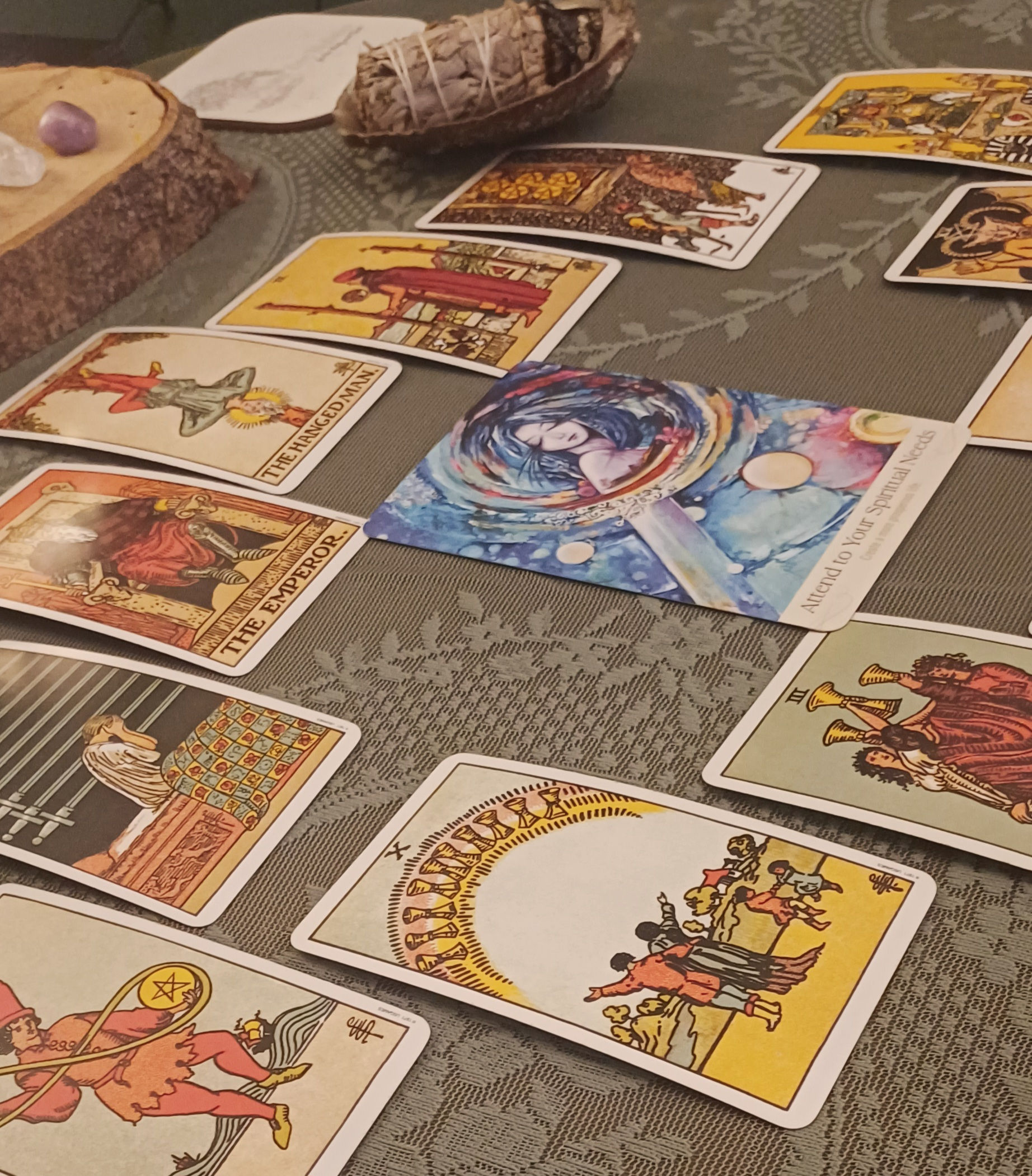 The Year Ahead - Tarot Reading