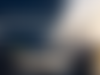 كيف يستطيع المهنيون إعادة بناء مساراتهم المهنية من خلال التعلّم مدى الحياة