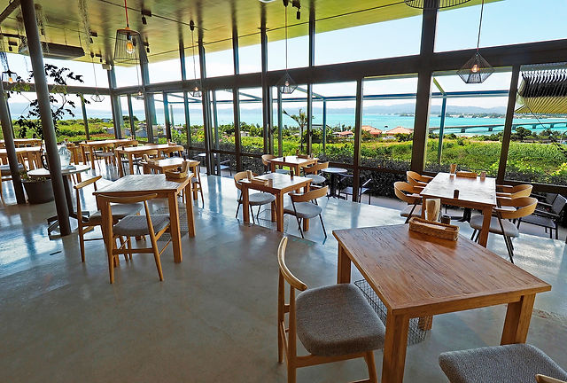 Restaurant L Lota 古宇利大橋を一望できる古宇利島の絶景レストラン 沖縄今帰仁村