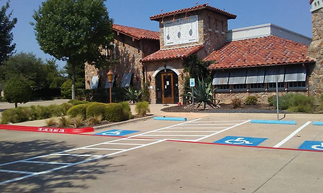 Parking lot striping | Texan Paving
