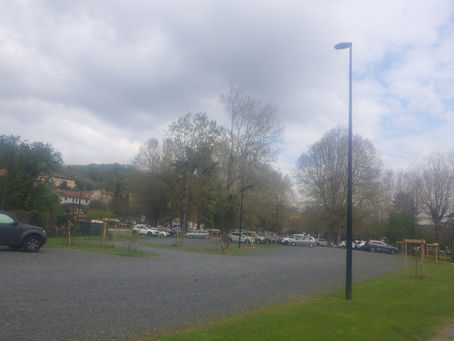 PARKING MAMET (TREVOUX – 01)