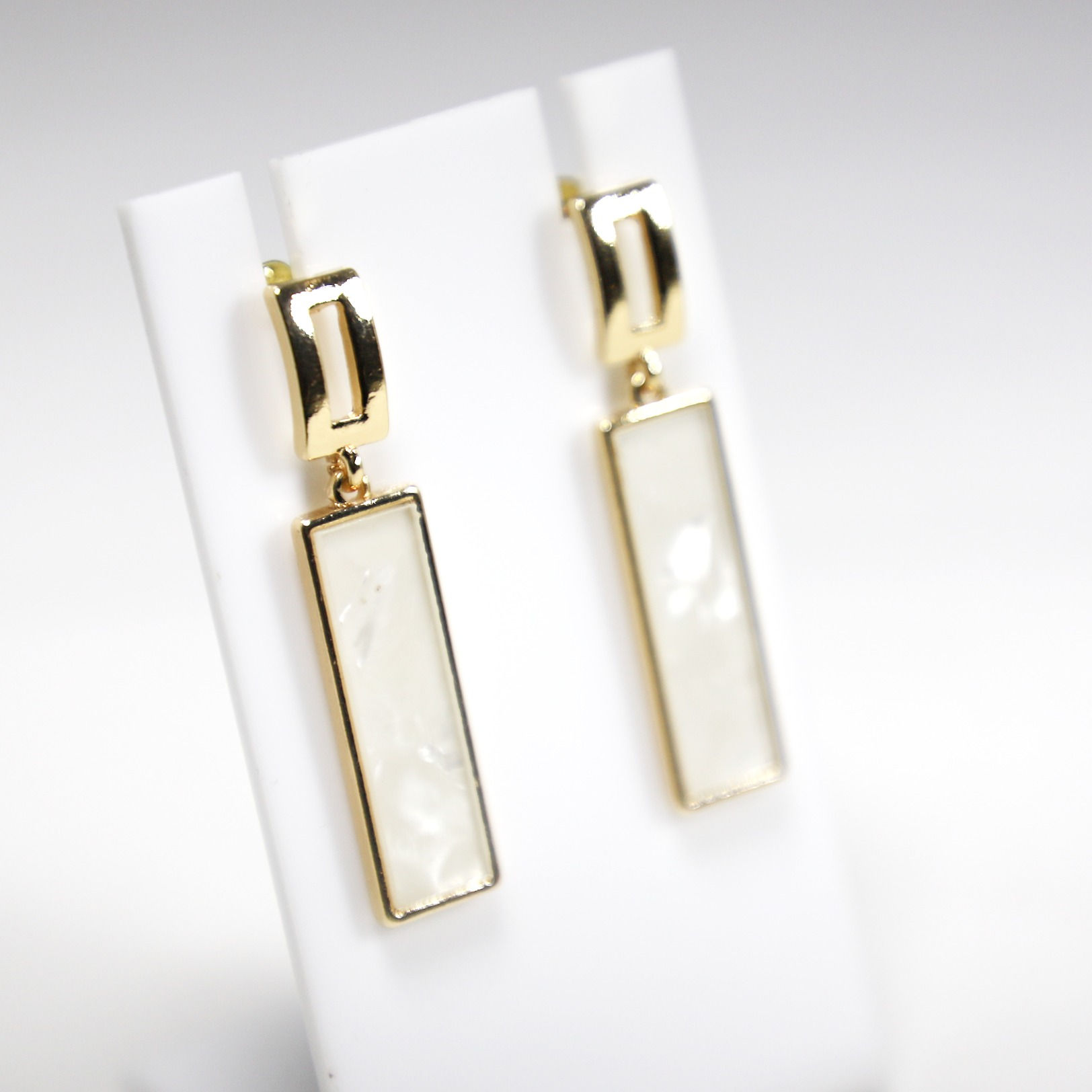 Charming.White Rectangular - Enamel Earrings