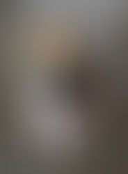 Fortuitously-Featured, Four-Legged Loo!