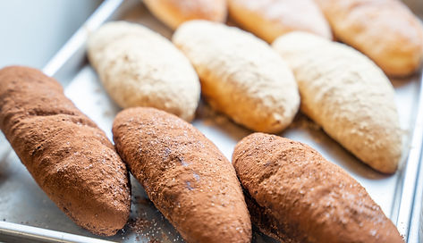 懐かしい給食「揚げパン」も食べられる！