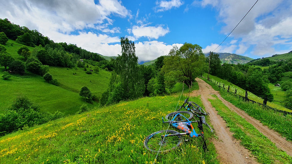 Aventura cu bicicleta prin Magura si Pestera - Elvetia de Romania