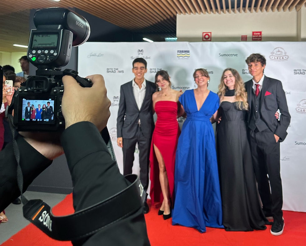 Cast and Crew at the film premiere in Portugal.