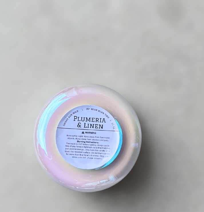 Thumbnail: Plumeria & Linen