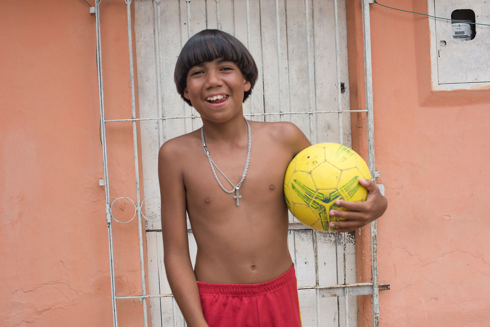 Samba on your Feet: a film by Eduardo Montes-Bradley