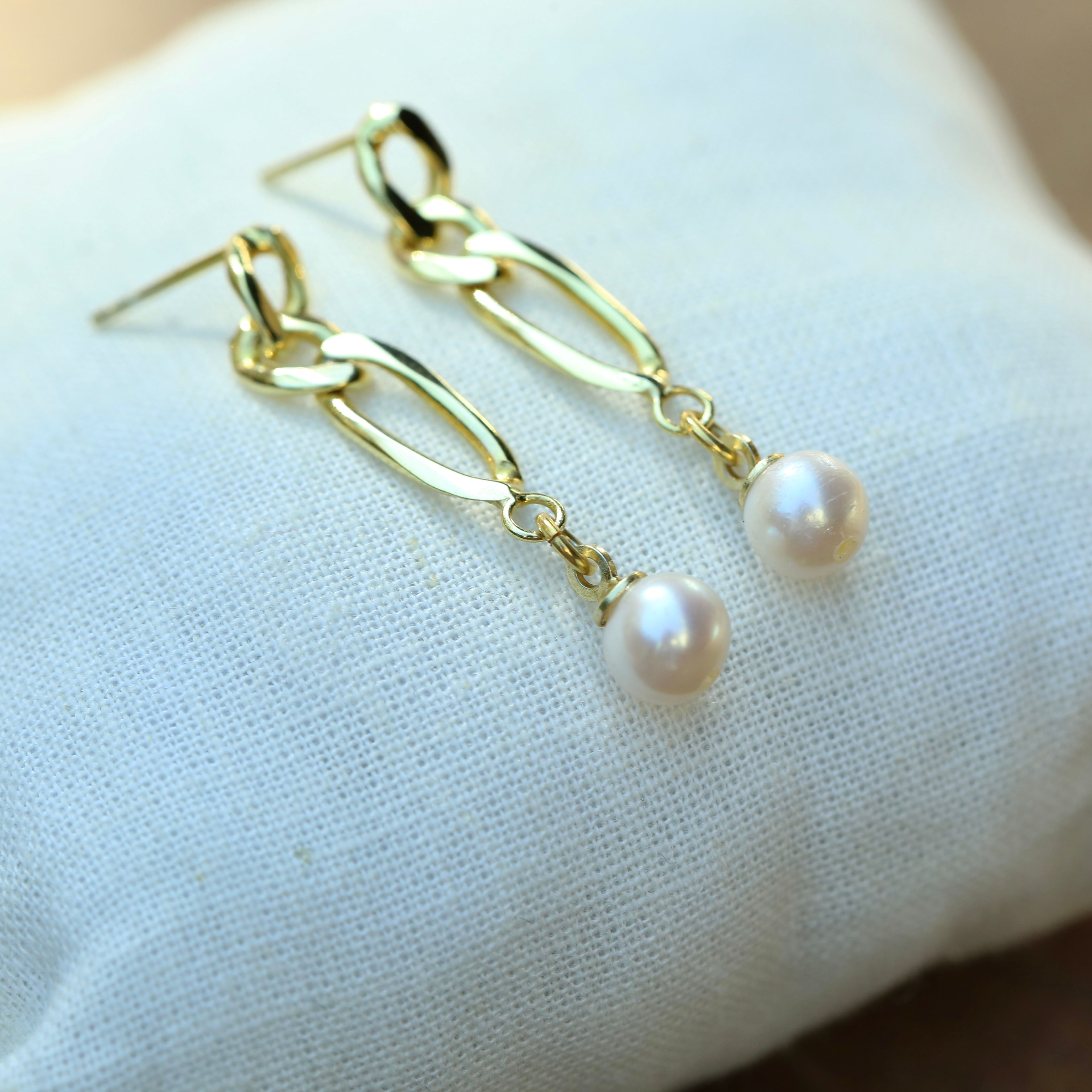 925 Ayar Gümüş Küpe