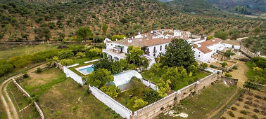 Imagen aerea de la casa señorial de "La florida del Valle"