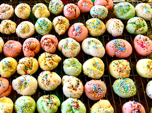  Uncinetti (Italian Easter Cookies) 