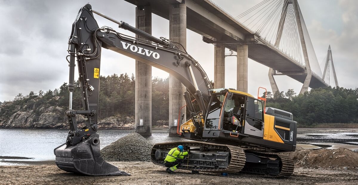 Volvo excavator working on a South Florida job site