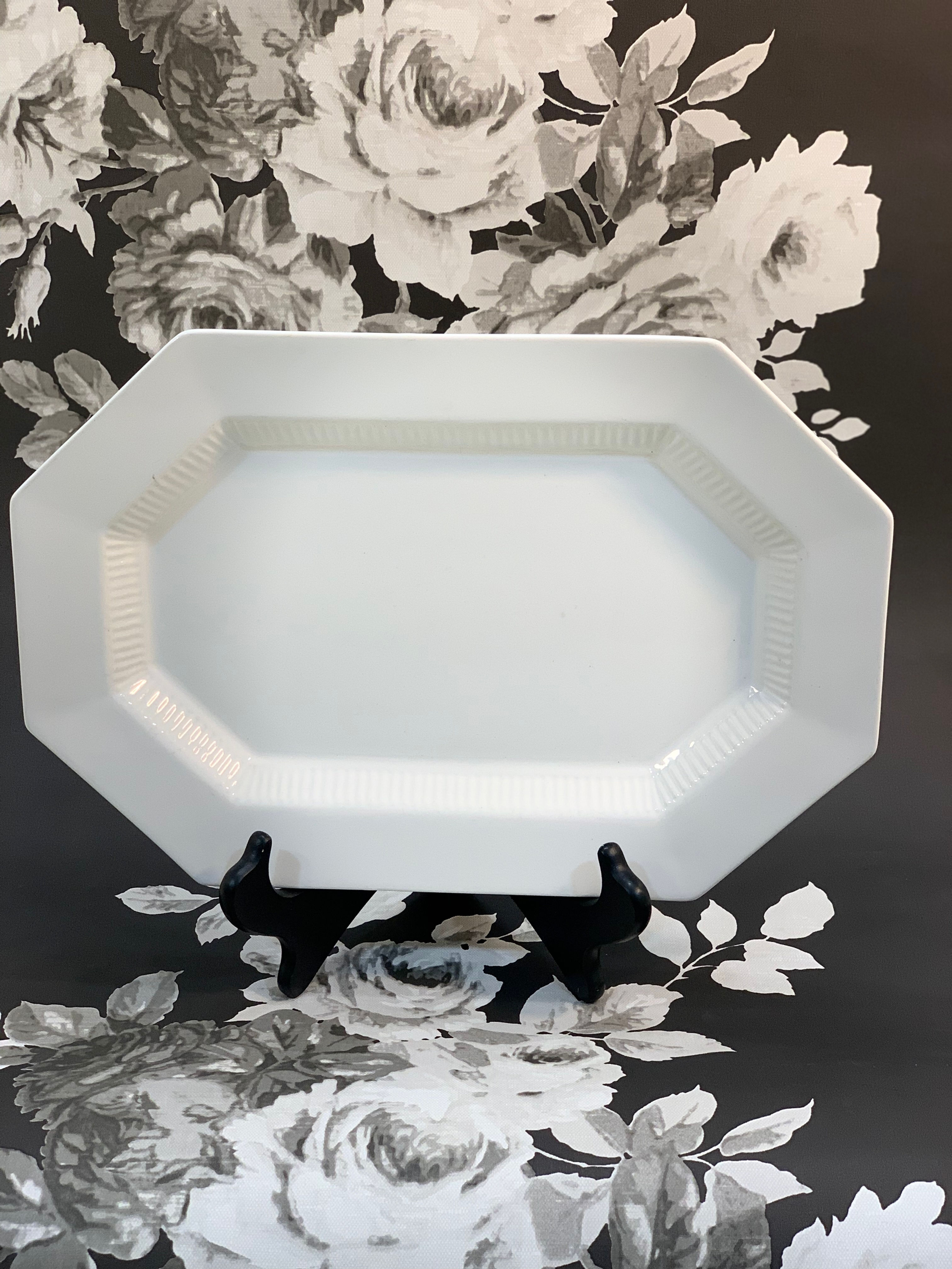 Octagonal Serving Platter - Vintage