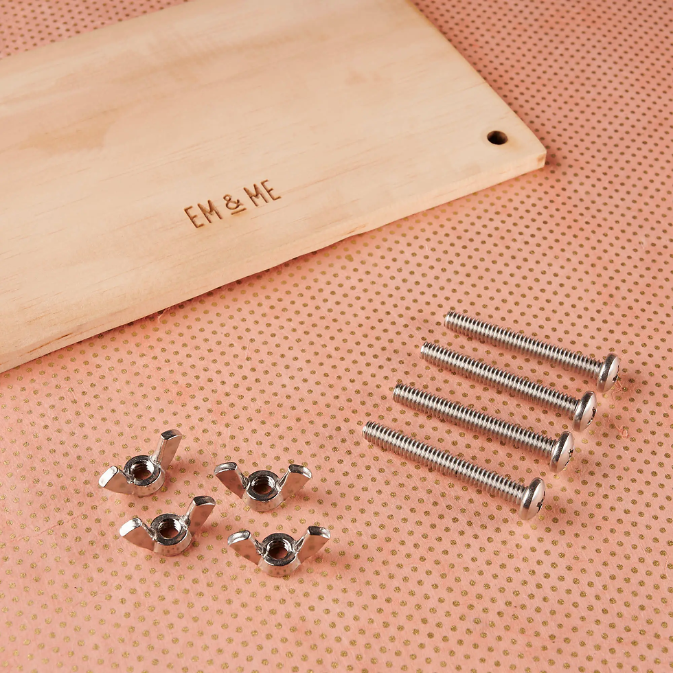 Thumbnail: Botanical Heirloom Oak Flower Press Kit