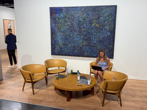 Sam Gilliam’s Heroines, Beyoncé, Serena and Althea (2020) displayed at Pace Gallery during Art Basel Miami Beach 2025, featuring a large blue abstract acrylic painting viewed by collectors and visitors at the fair.