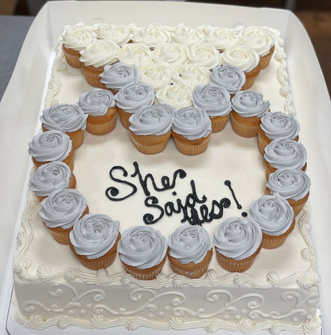"She said yes!" pull apart cupcake cake Bridal shower cupcakes