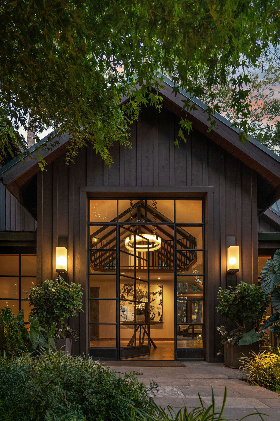 512MeadowoodLaneDayTwilight-8.jpg