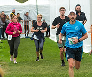 Coureurs à la course 2&4 tours