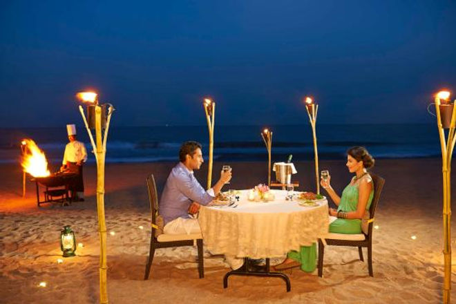 couples nightlife spots