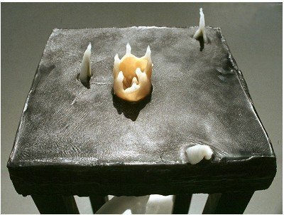 Small Table 2 detail