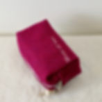 Miniature : Trousse de toilette Cube en laine, avec broderie