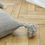 Miniature : Housse de coussin rectangle gris en lin