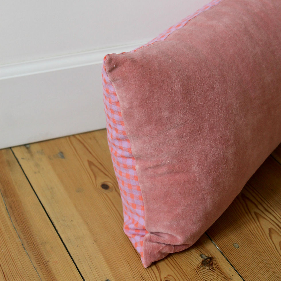 Miniature : Coussin rectangle velours rose / vichy