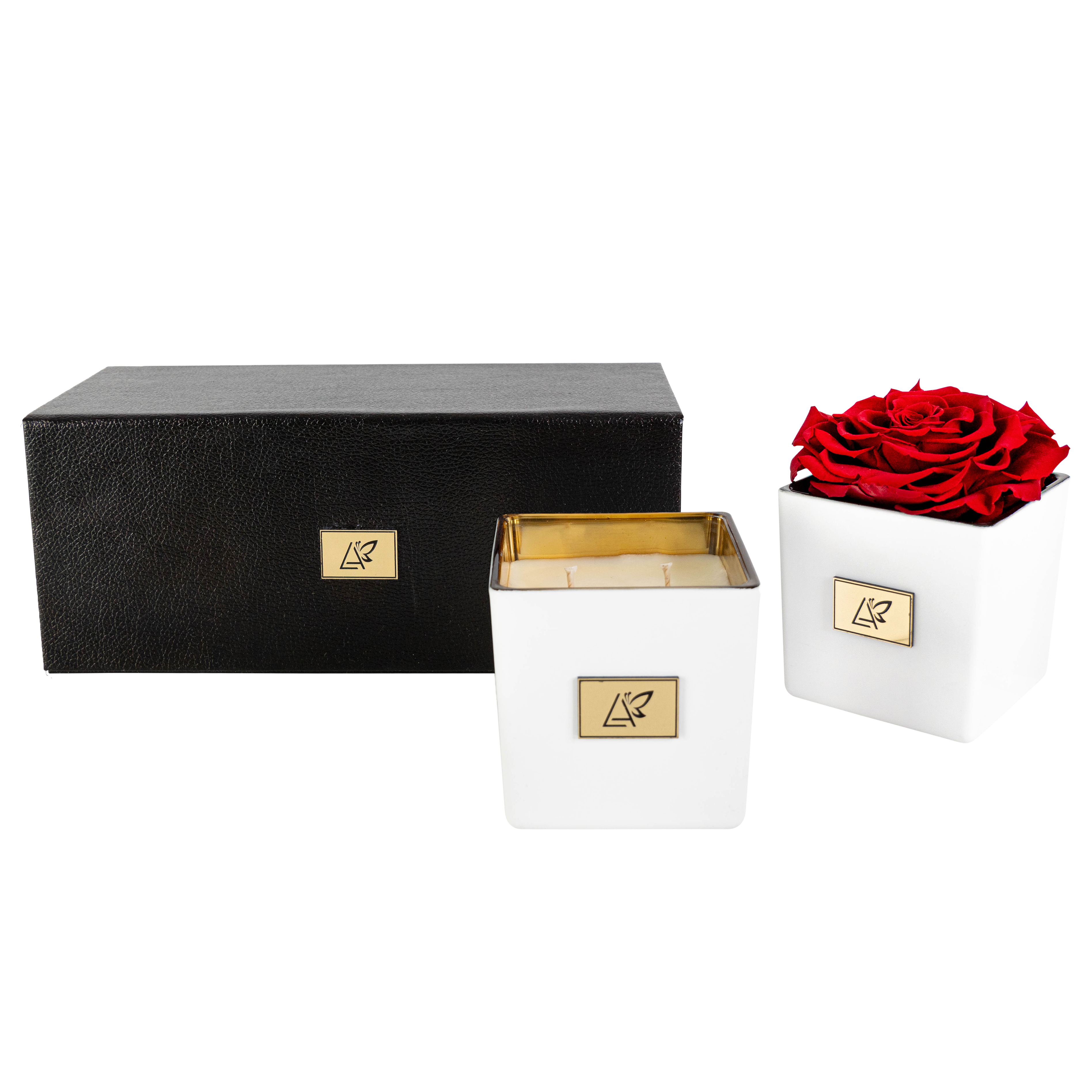 Подарочный набор из консервированной розы и свечи 