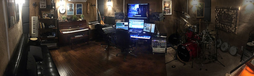 Erez Koskas Studio-Ps.jpg