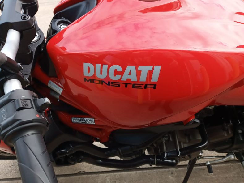 Thumbnail: 2017 Ducati Monster 821