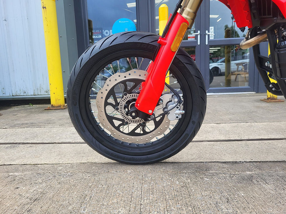 Thumbnail: QJMotor COV 125 S - RED
