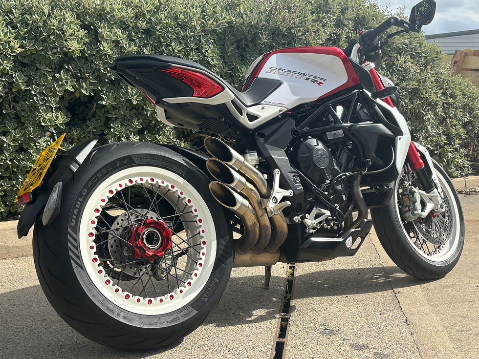 Thumbnail: 2015 MV Agusta Brutale 800 Dragster RR