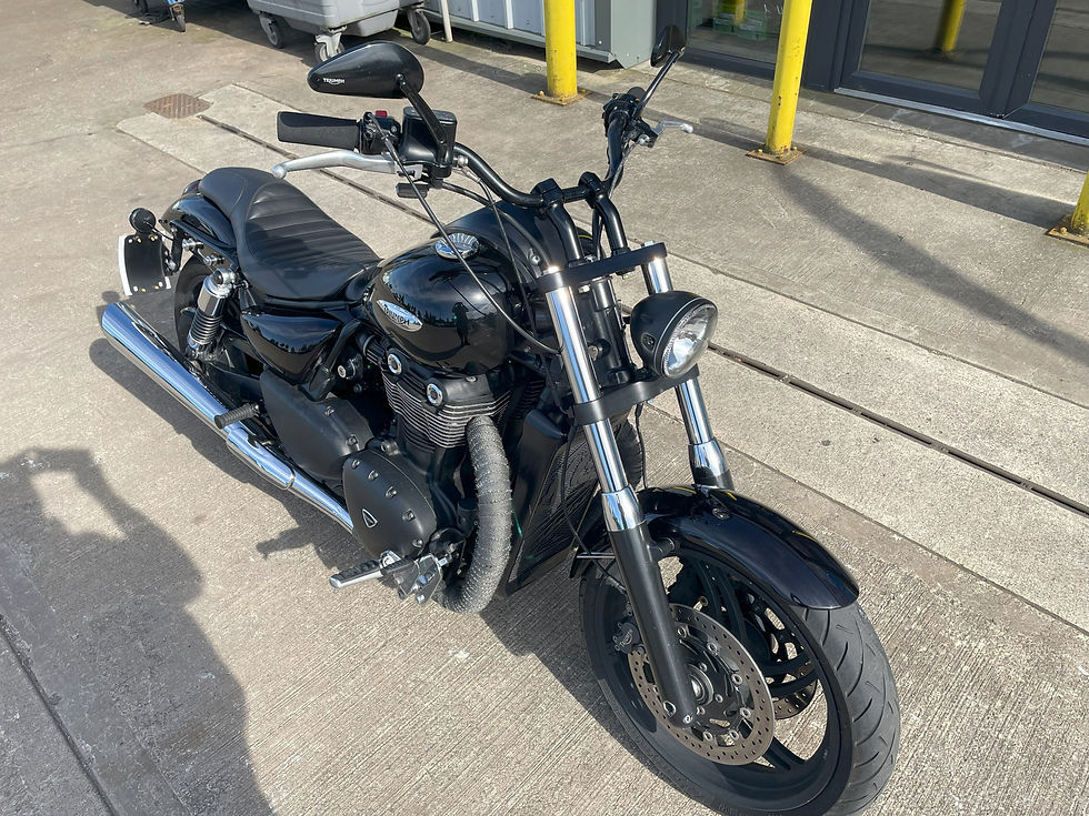 Thumbnail: 2011 Triumph Thunderbird Storm