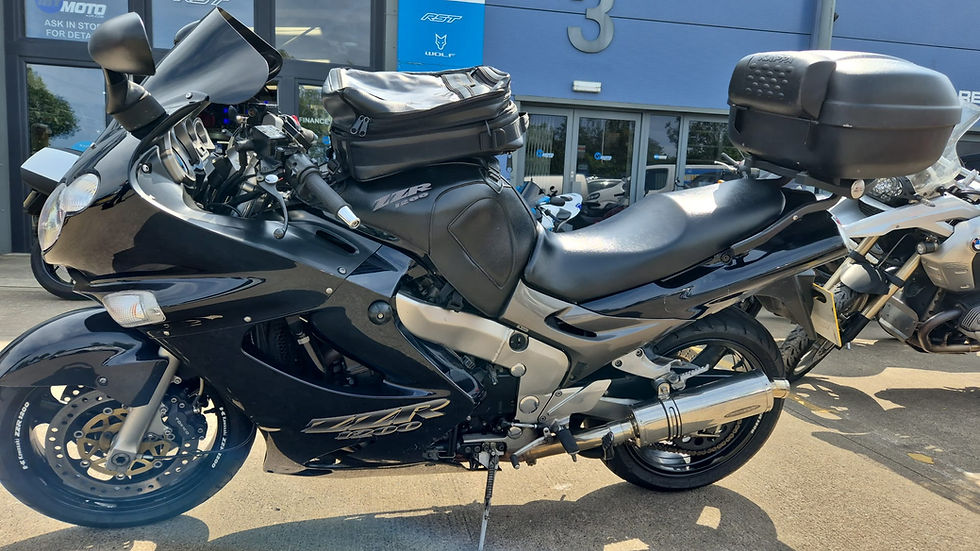 Thumbnail: 2002 Kawasaki ZZR1200