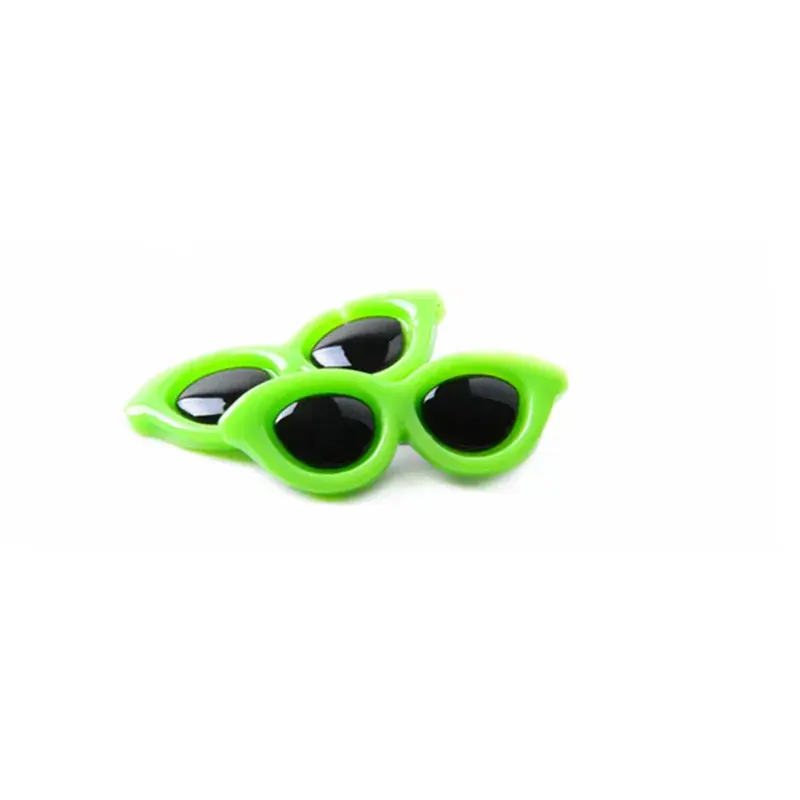 Thumbnail: Hairpin Love Heart Sunglasses