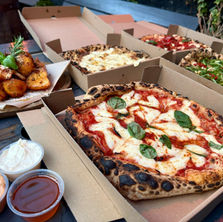 The Two Minute Review: Deano's Woodfired Pizza