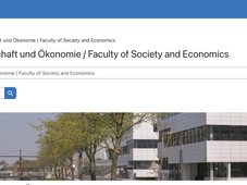 Screenshot of the website of the Rhine-Waal University of Applied Sciences.