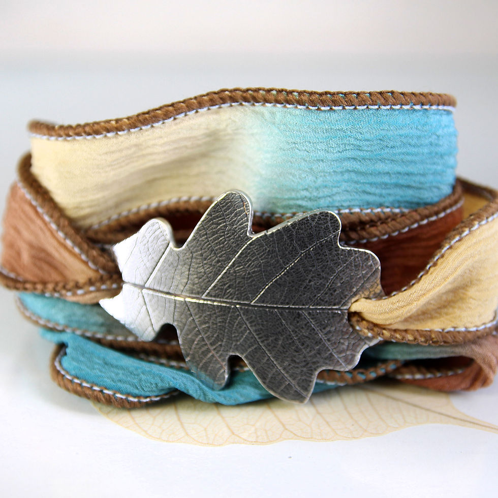 Thumbnail: Silver Oak Leaf Bracelet Falling Leaves