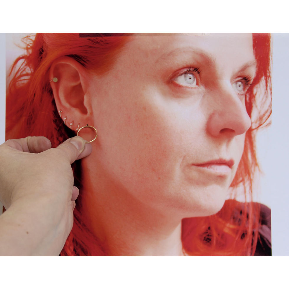 Thumbnail: Gold Fill Hoop Earrings 18 mm - Simple overlap closure