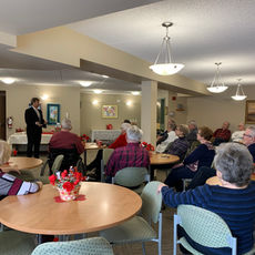 A Visit With Glendale Court Residents