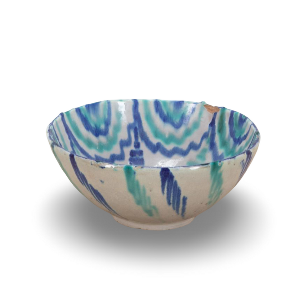 Thumbnail: 19th Century Spanish Hand Painted Fajalauza Bowl 26cm