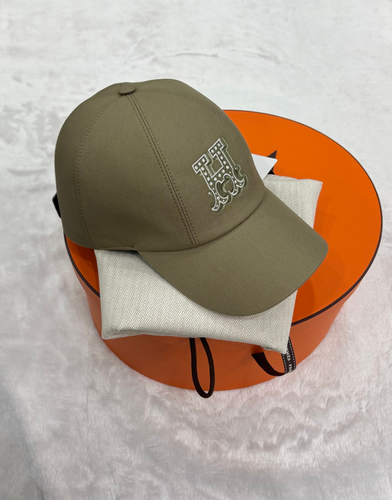 HERMES エルメス　刺繍　キャップ 新品未使用）HERMES エルメス H刺繍 キャップ | Co Co West Brand