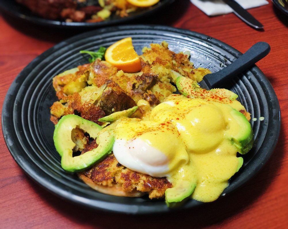 Crab Cake Benedict