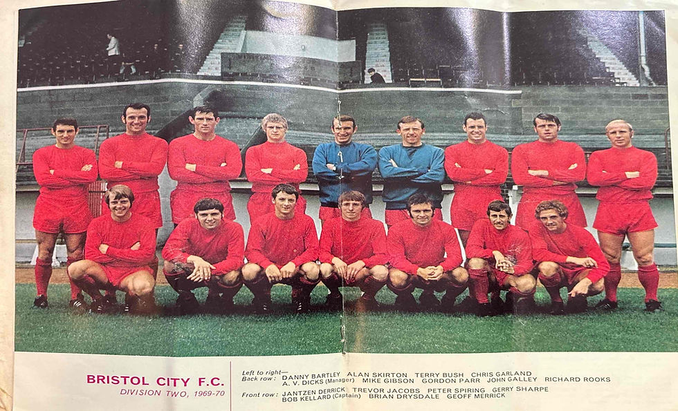 1969 Nov 15 Leeds V Crystal Palace Football Programme