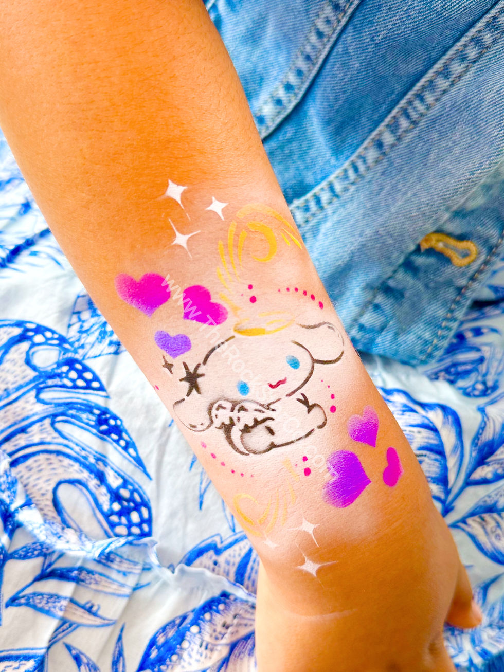 Cinnamon Roll Airbrush Tattoo